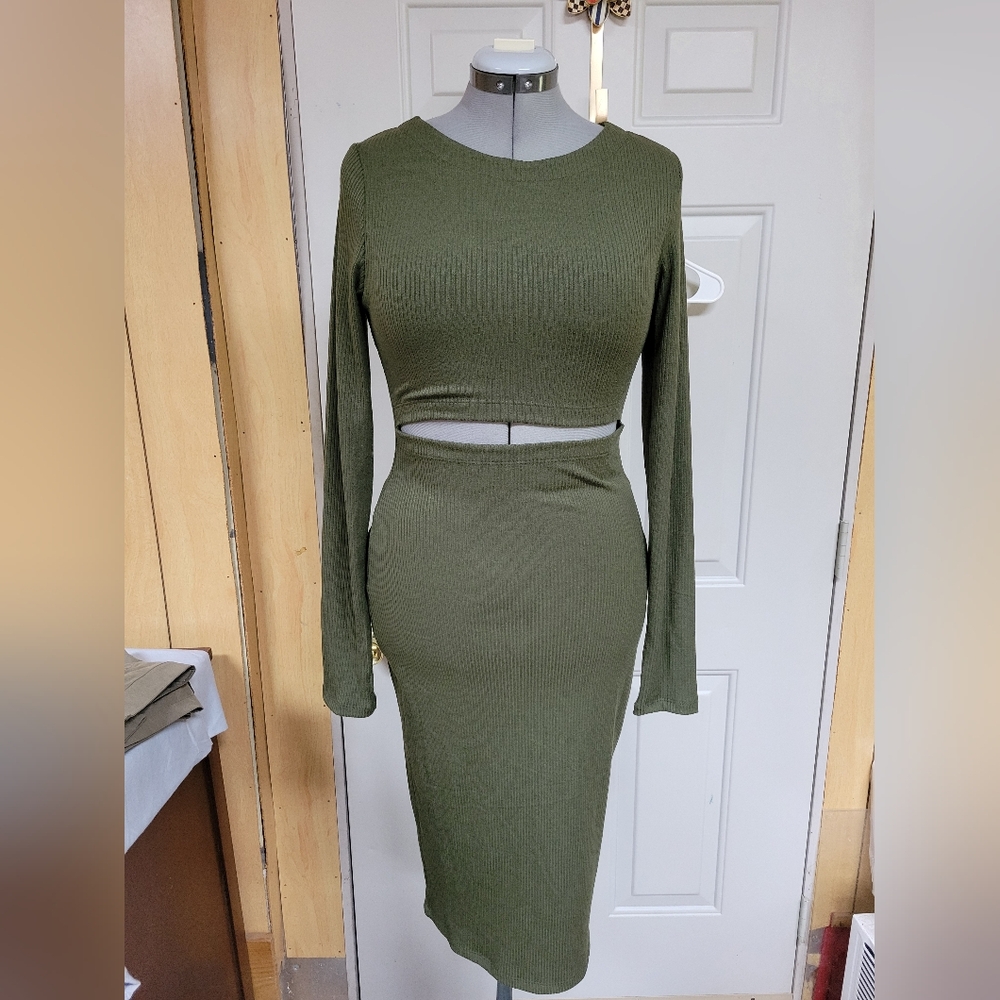 Long Sleeve Ribbed Cut Out Dress